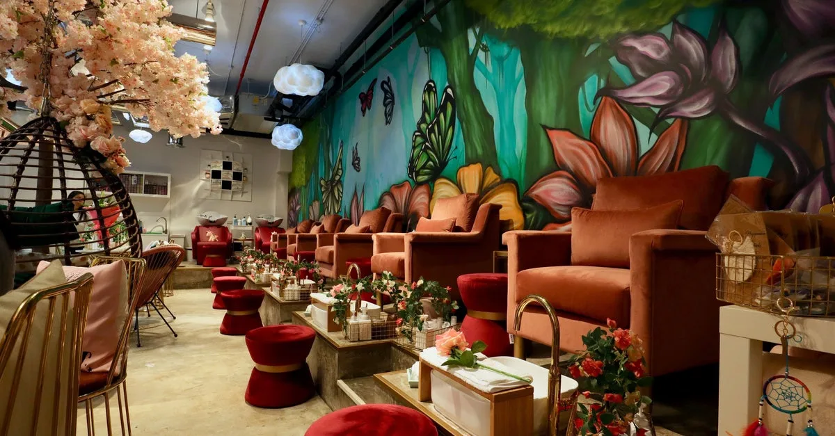 Mood Salon