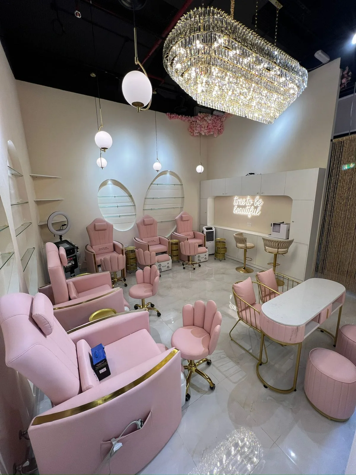 Nailscape | Ladies salon | Beauty salon | Nail salon