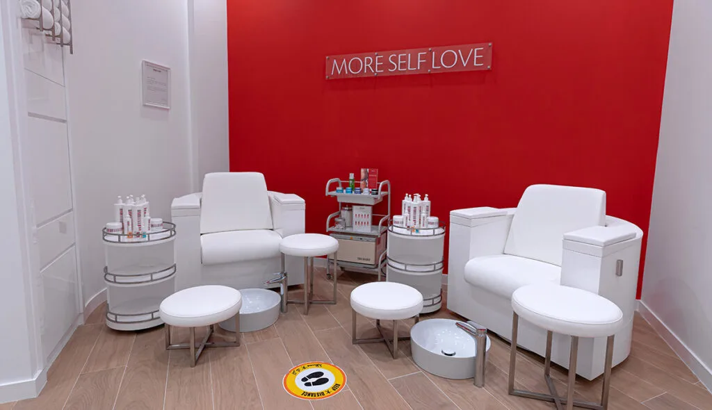 N.Bar Nail Spa & Salon Dubai Hills Mall