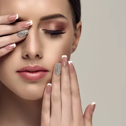 Chi Nail Spa - Motor City