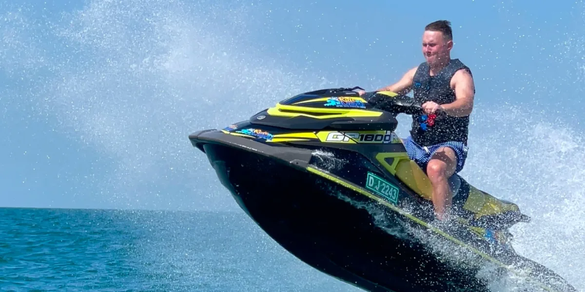 Ride in Dubai Watersports: Jet Ski, Jet Car & Flyboard Rental
