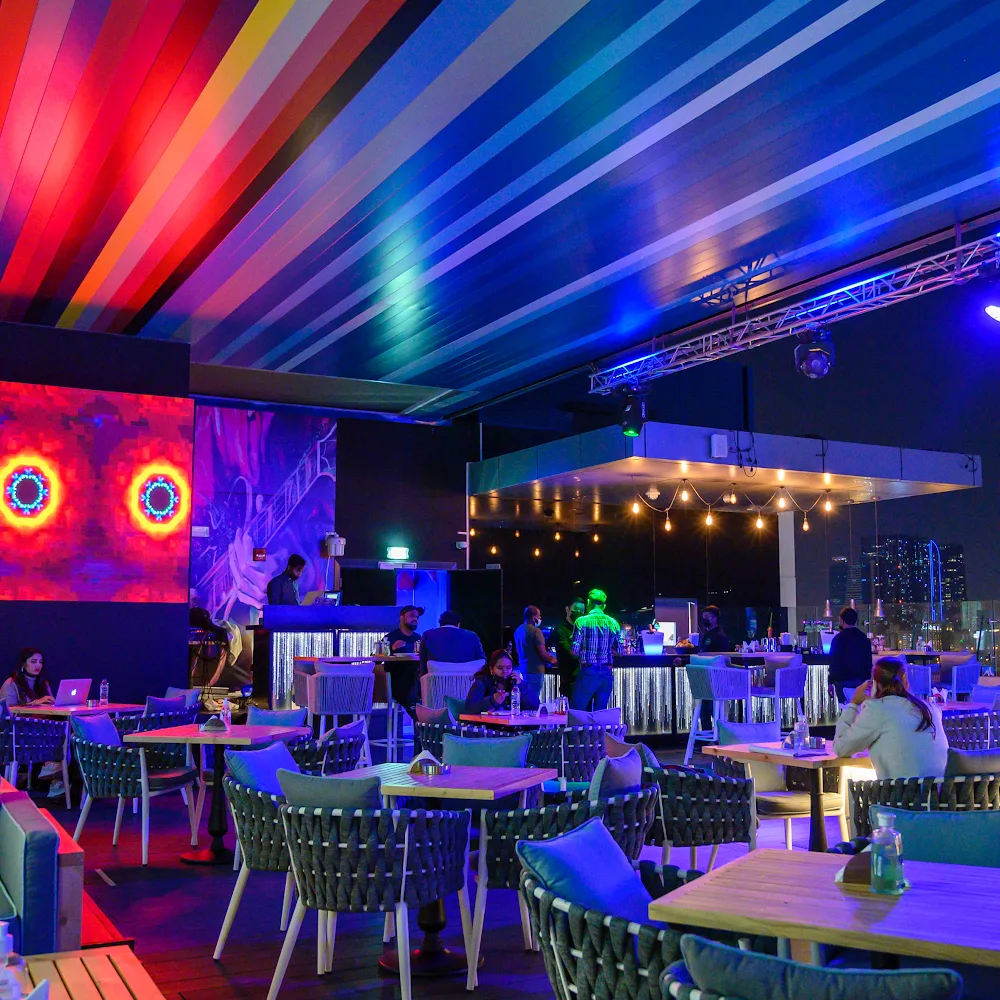 High Note Pool & Sky Lounge