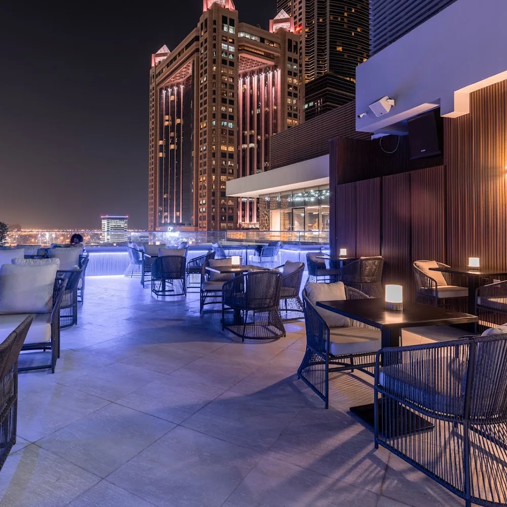 HYP DUBAI - Rooftop Lounge