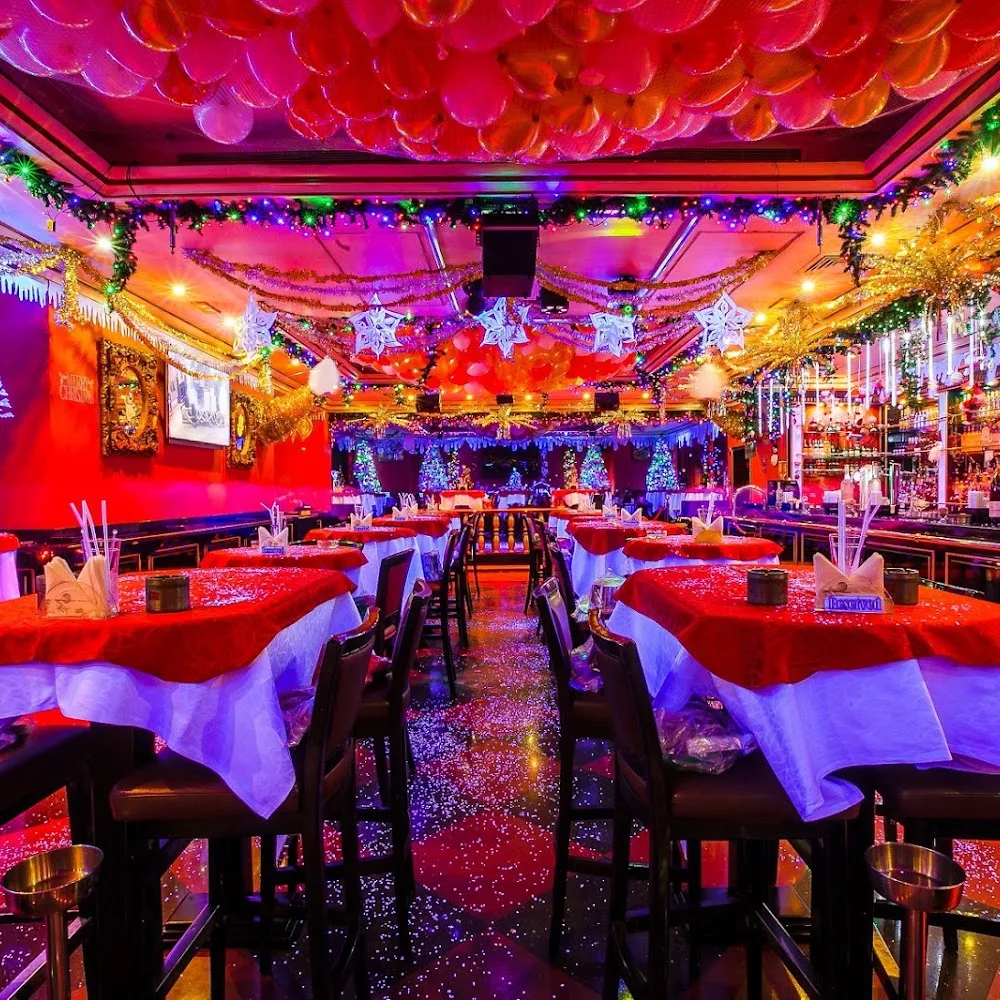 Red Square Night Club