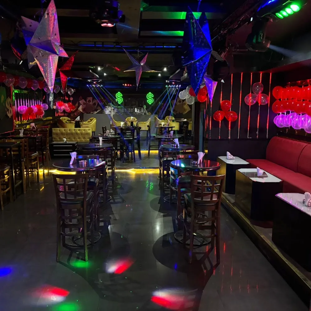Hangover Club and lounge