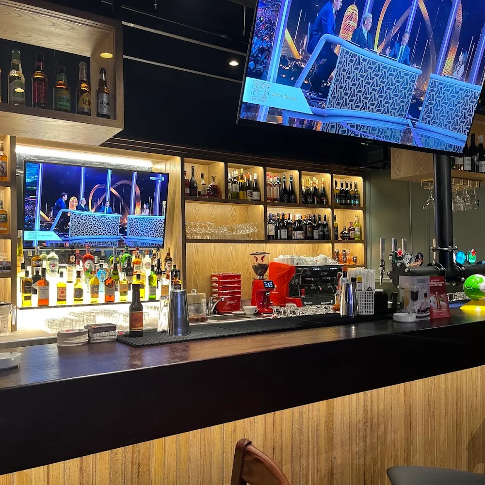 OLearys sports bar Dubai