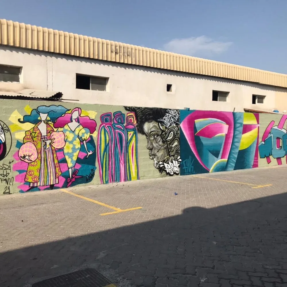 The Urban Artist & Loopcolors UAE - Graffiti - Dubai/UAE