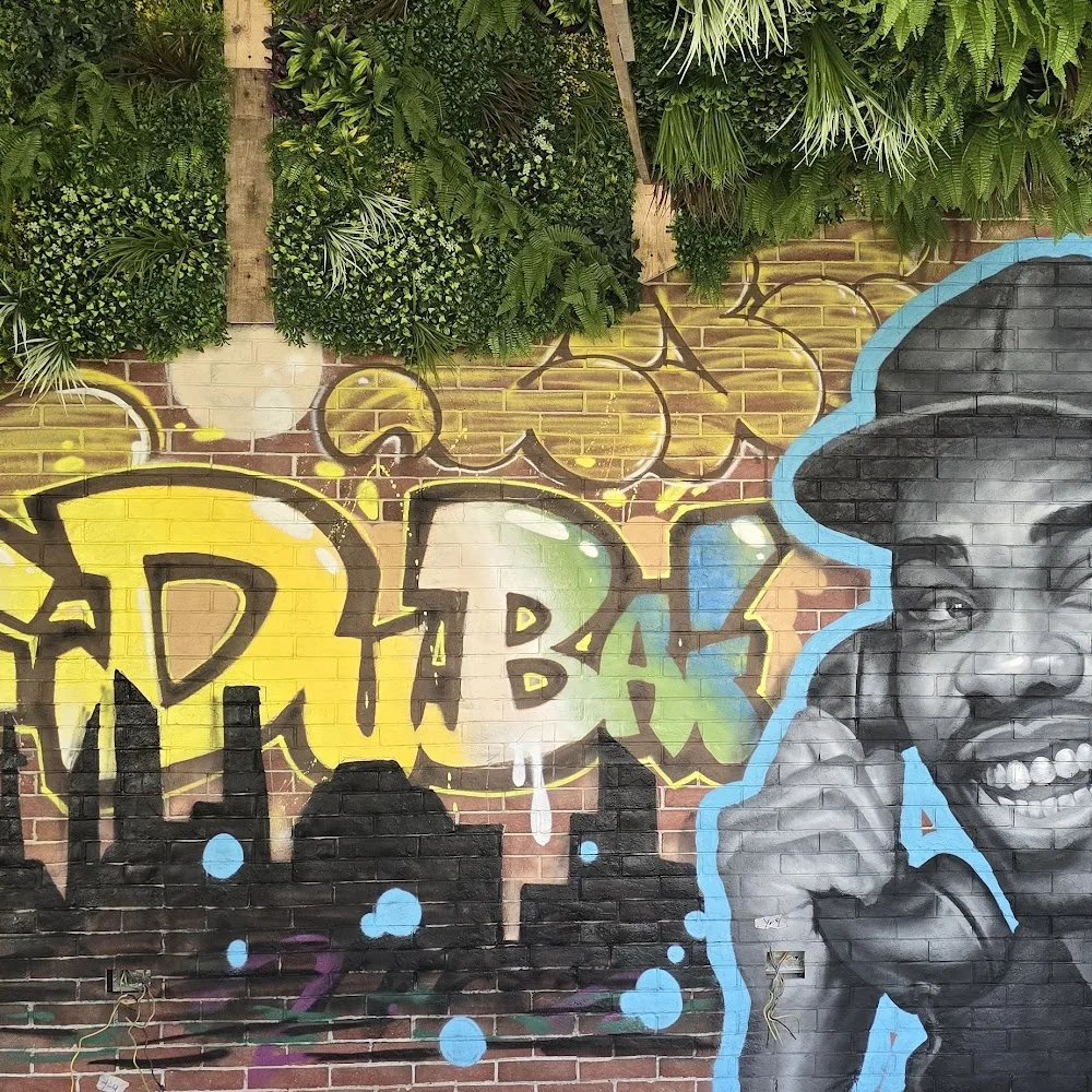 Graffiti Artist Dubai - graffiti.ae