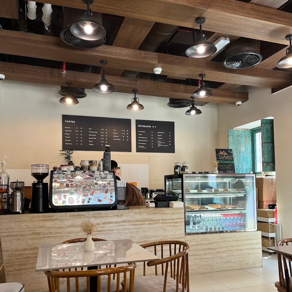 The Roots Cafe
