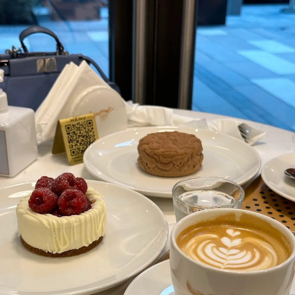 Yann Couvreur Pâtisserie - Dubai | One Central