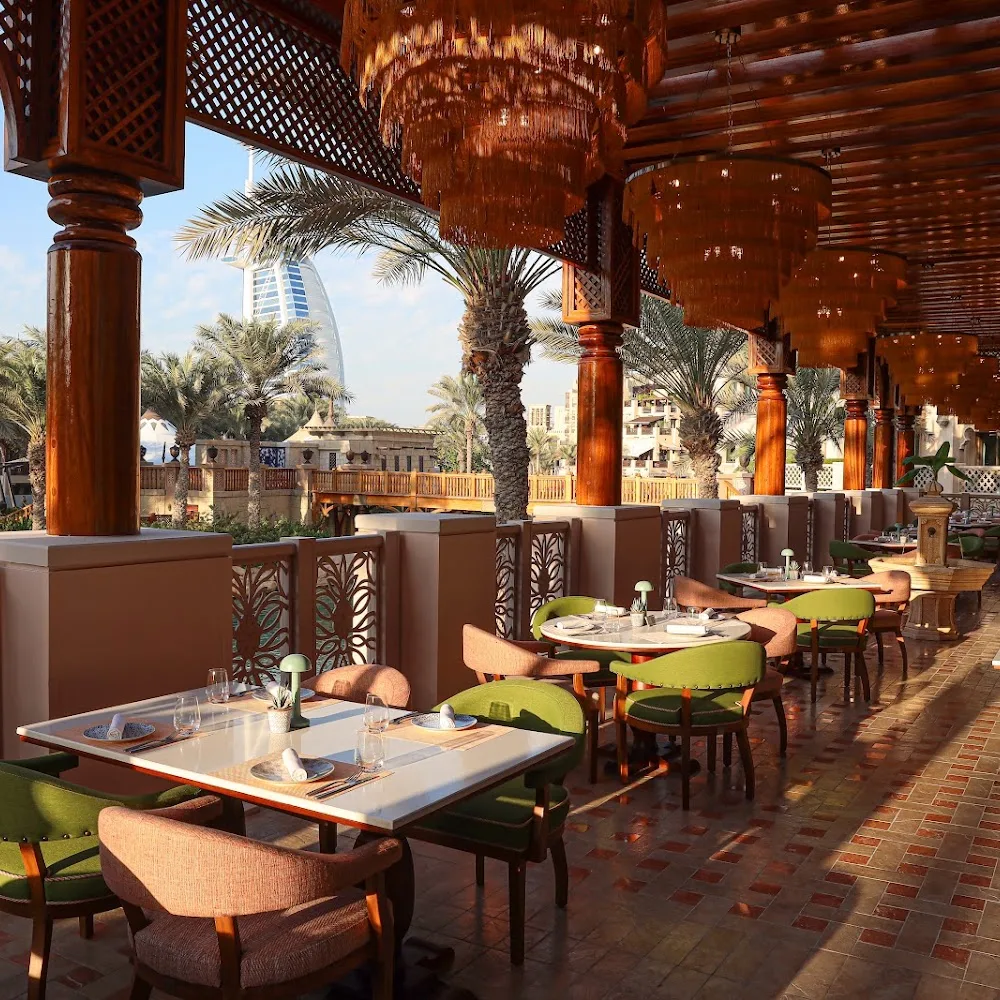 Al Nafoorah - Jumeirah Al Qasr