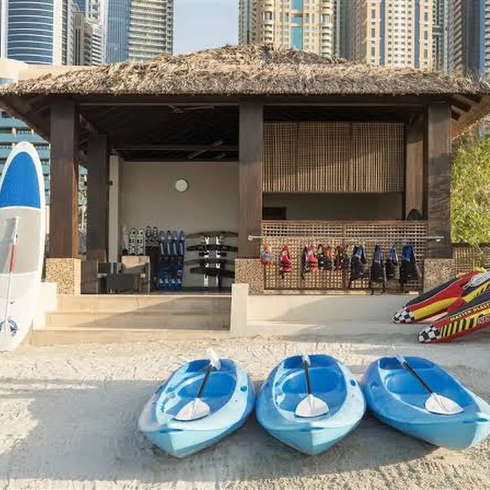 Le Méridien Mina Seyahi Beach Resort & Waterpark