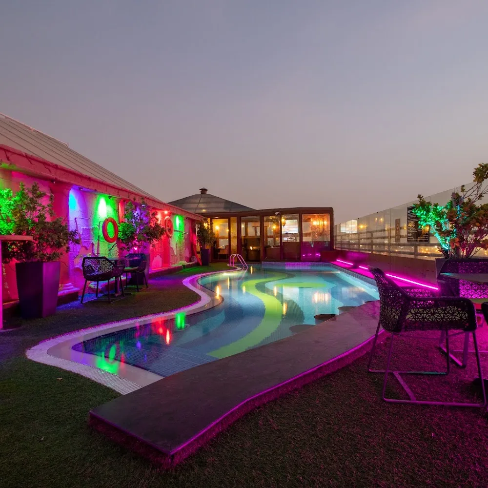 Sea View Hotel