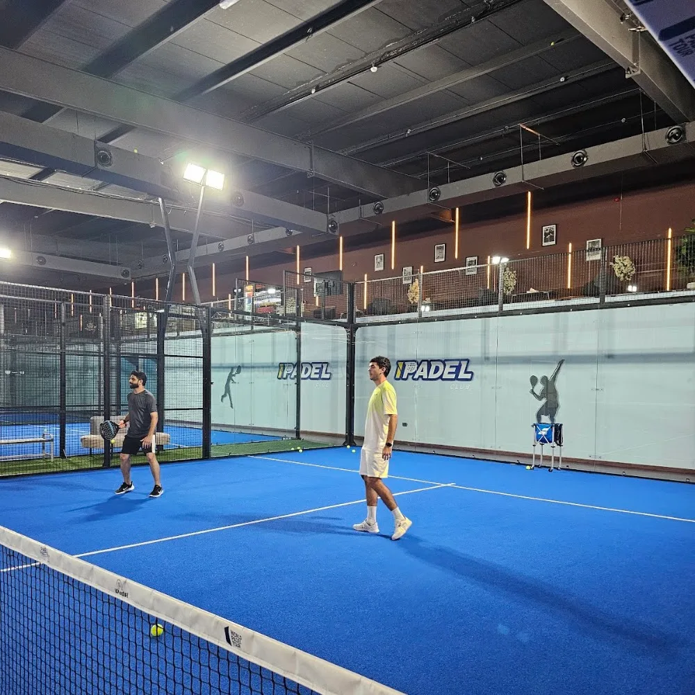 Fauget Padel Court