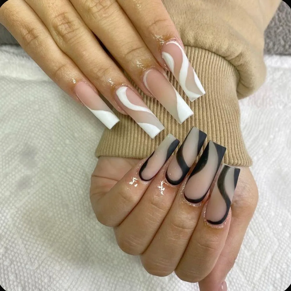 Cades Nails Dubai