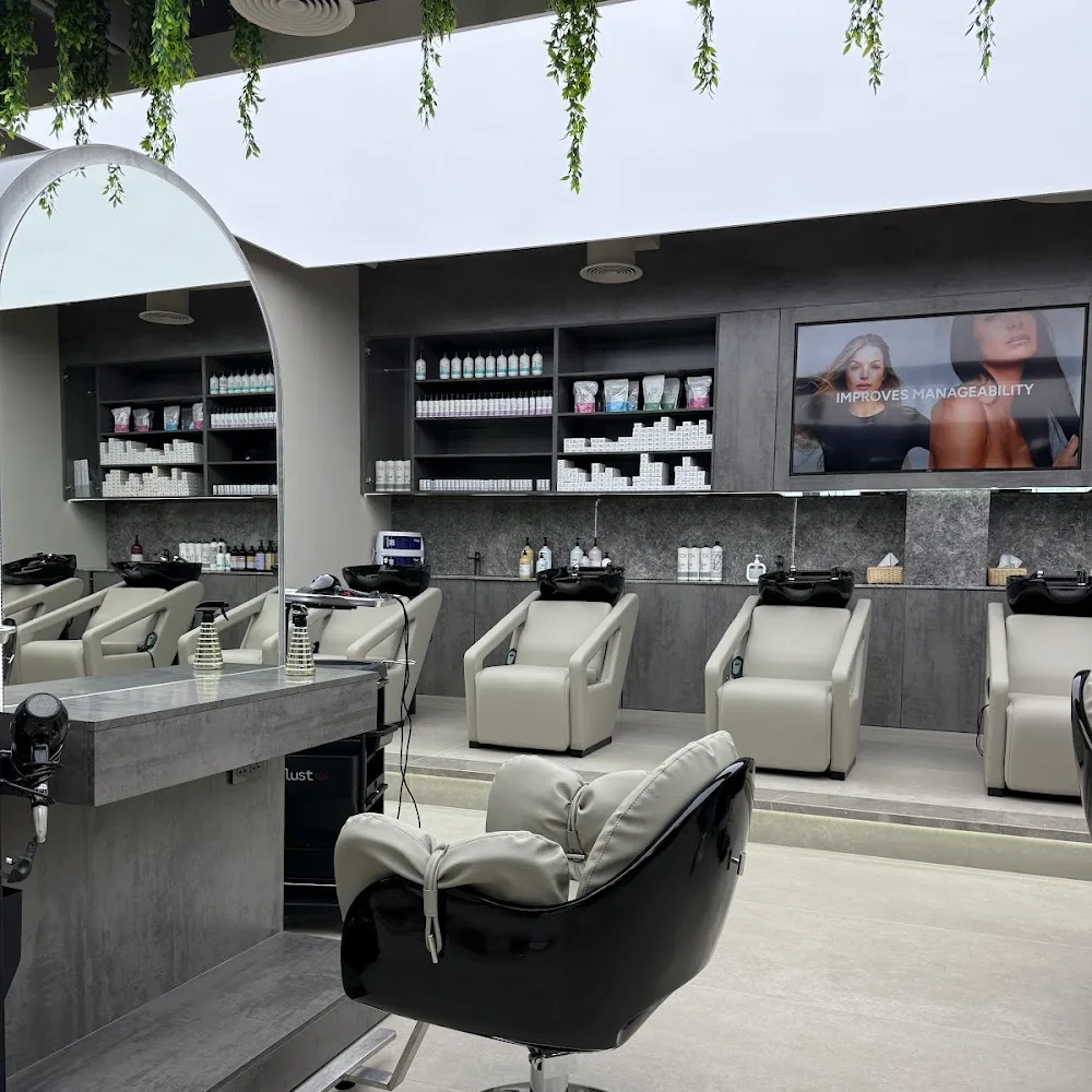 Amaraya Beauty Center