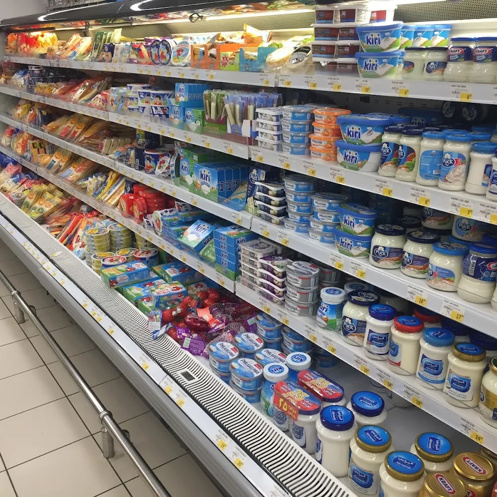 Carrefour market