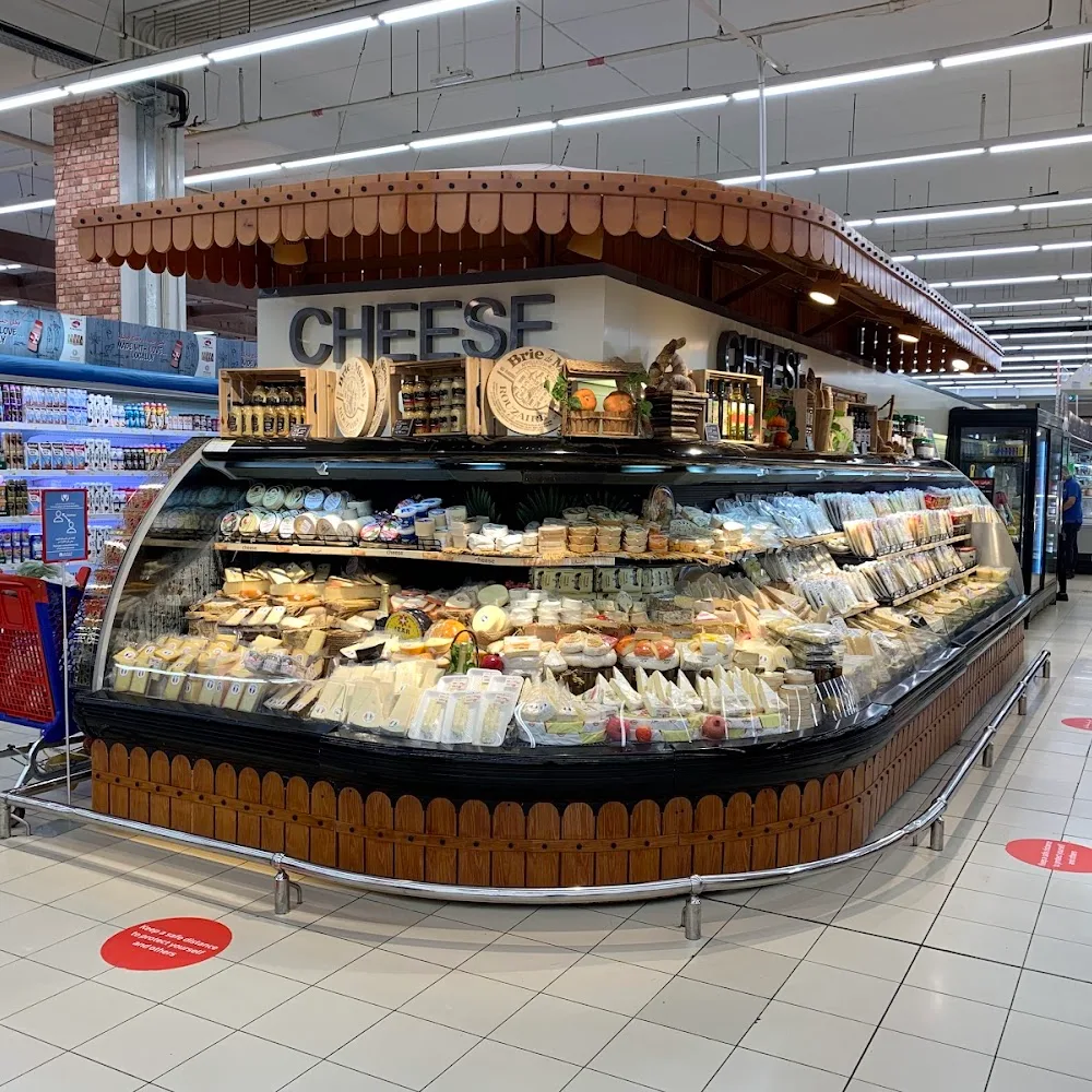 Carrefour Hypermarket