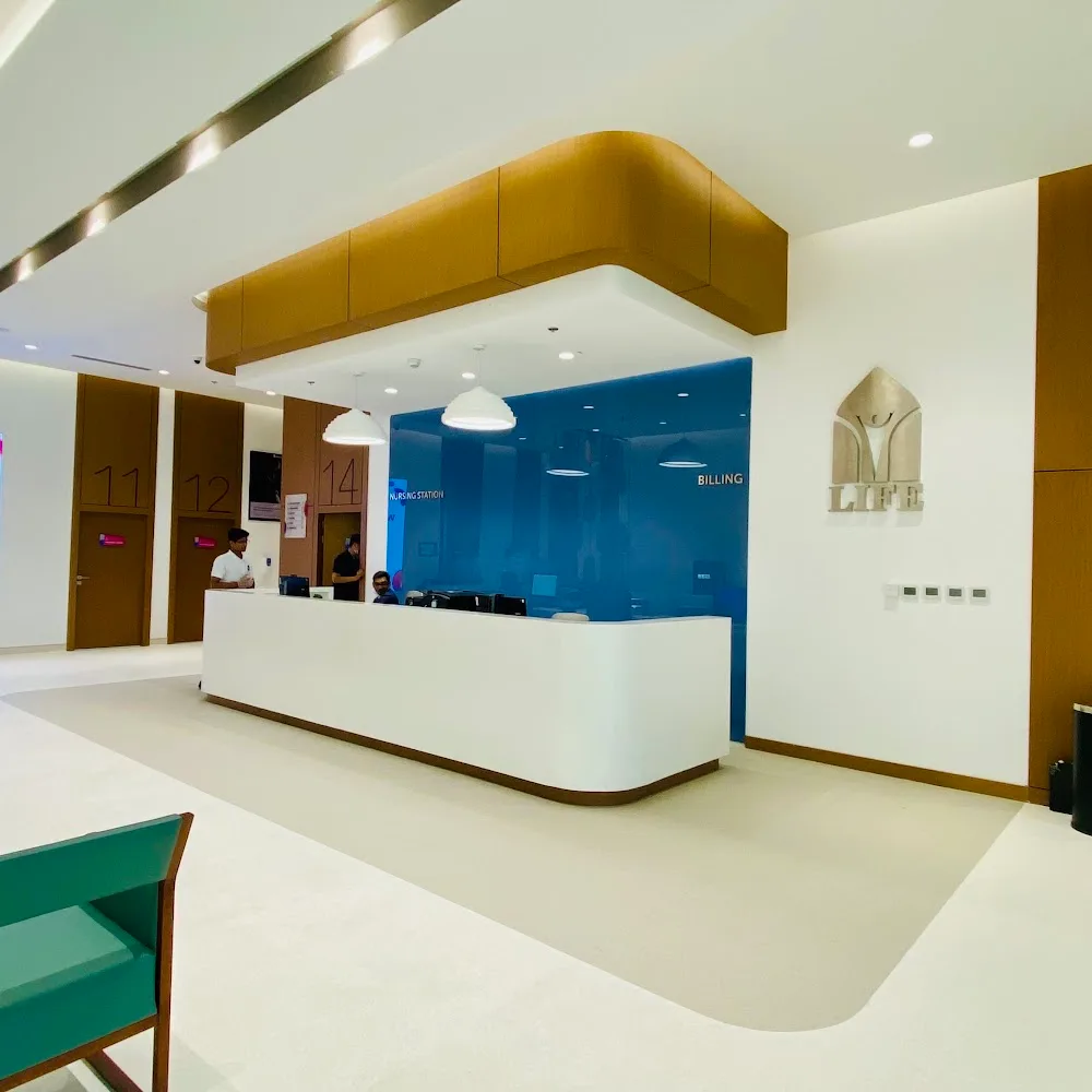 Life Medical Centre - Jumeirah Village Circle, Circle Mall