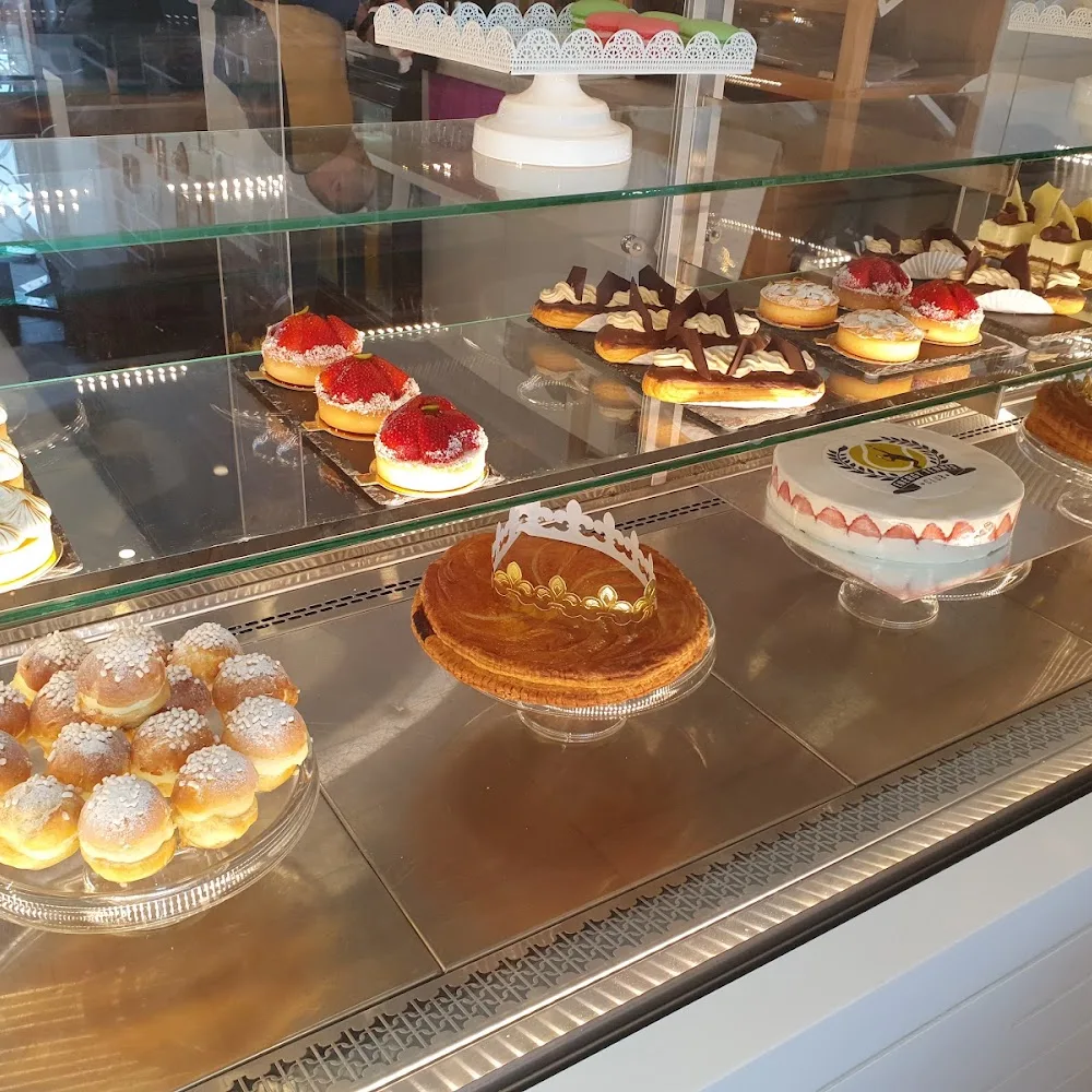 La Parisienne Bakery Restaurant