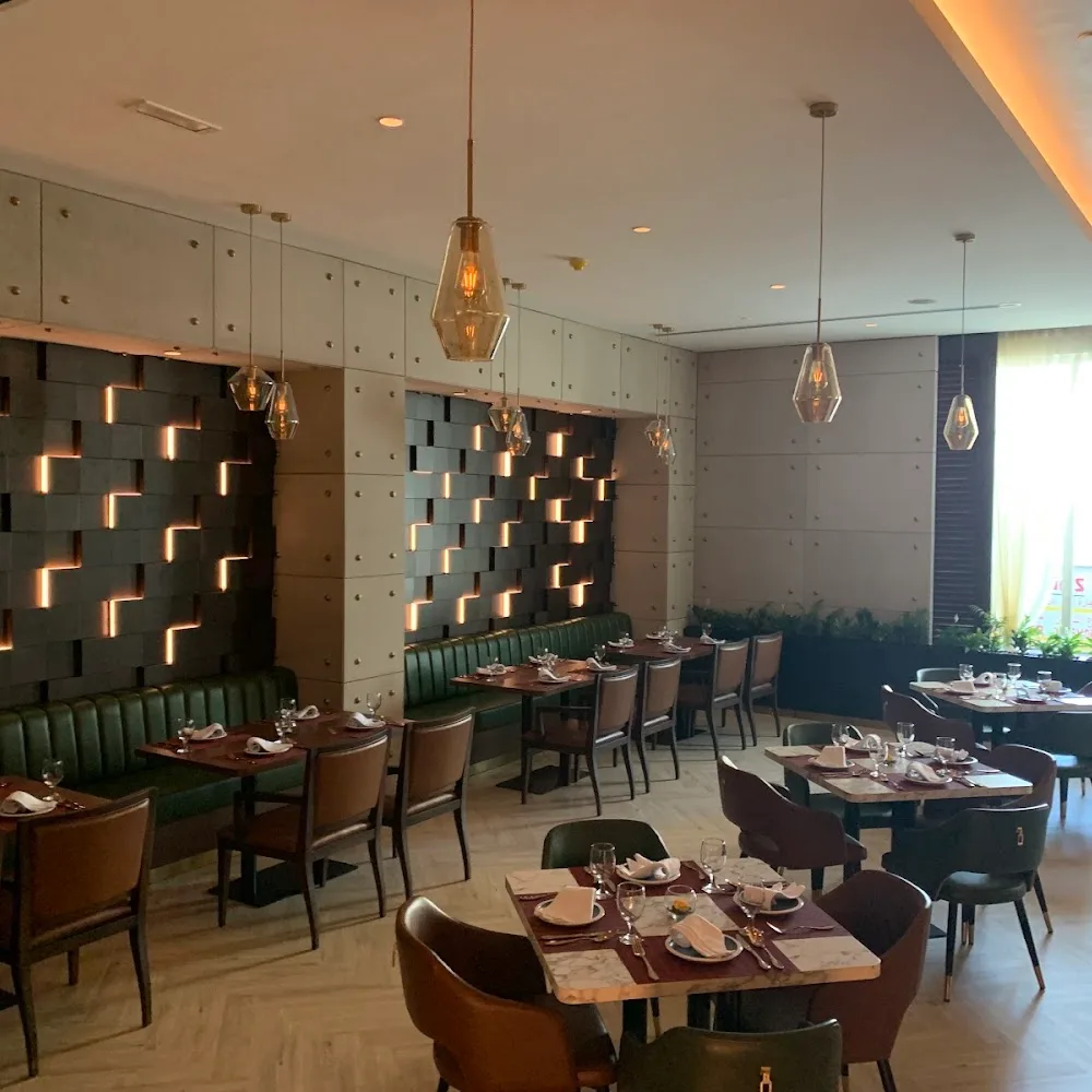 Mehman, Dubai