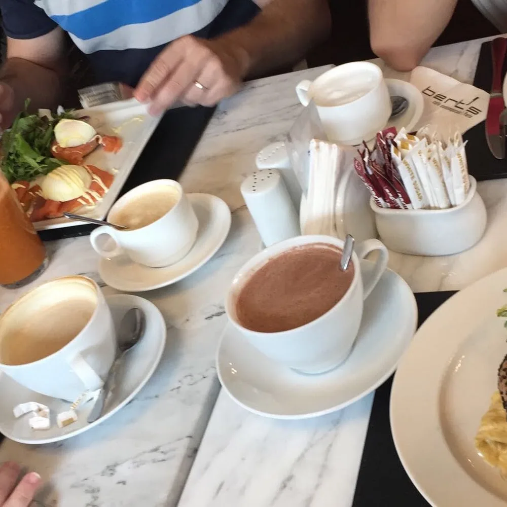 Bert's Cafe & Restaurant - The Greens & Views