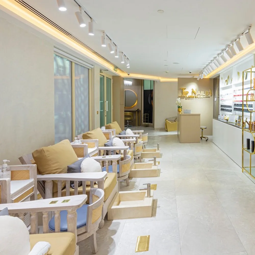 Tip Nails Ladies Saloon