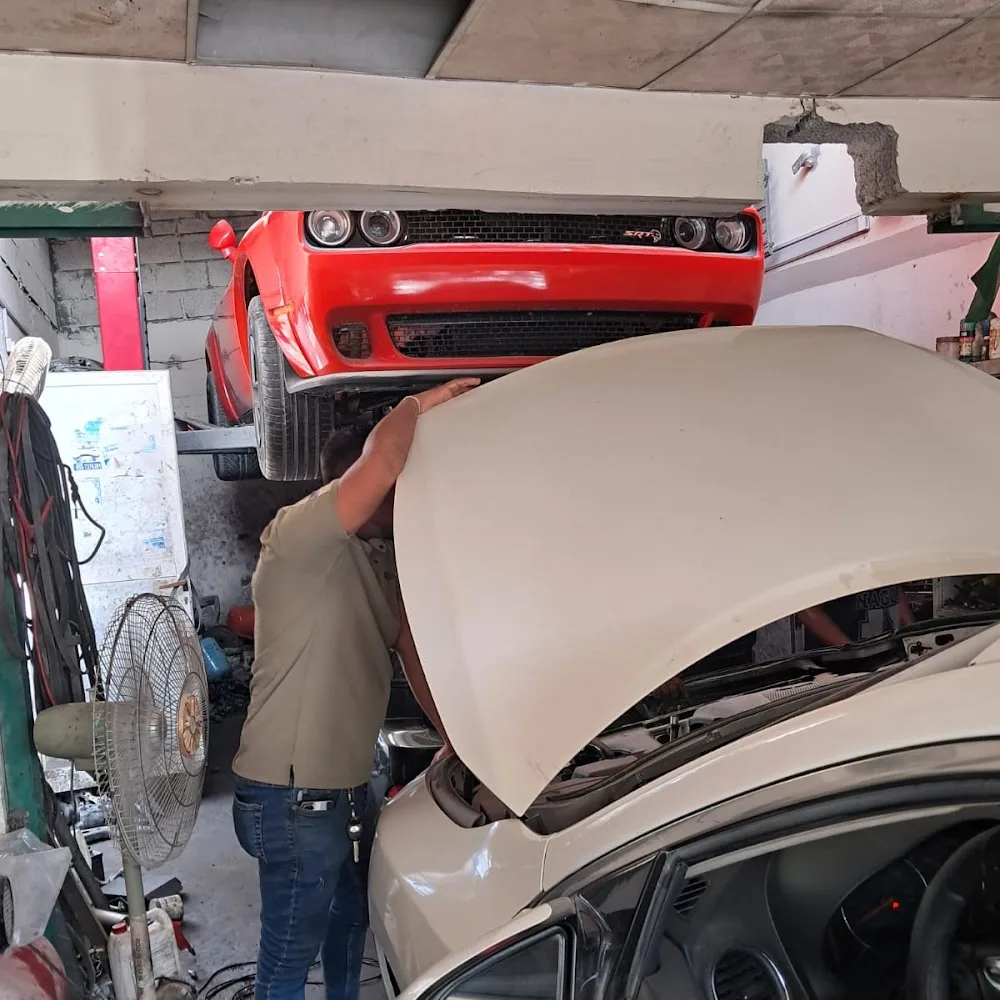 Car auto repair Dubai mobile mechanic