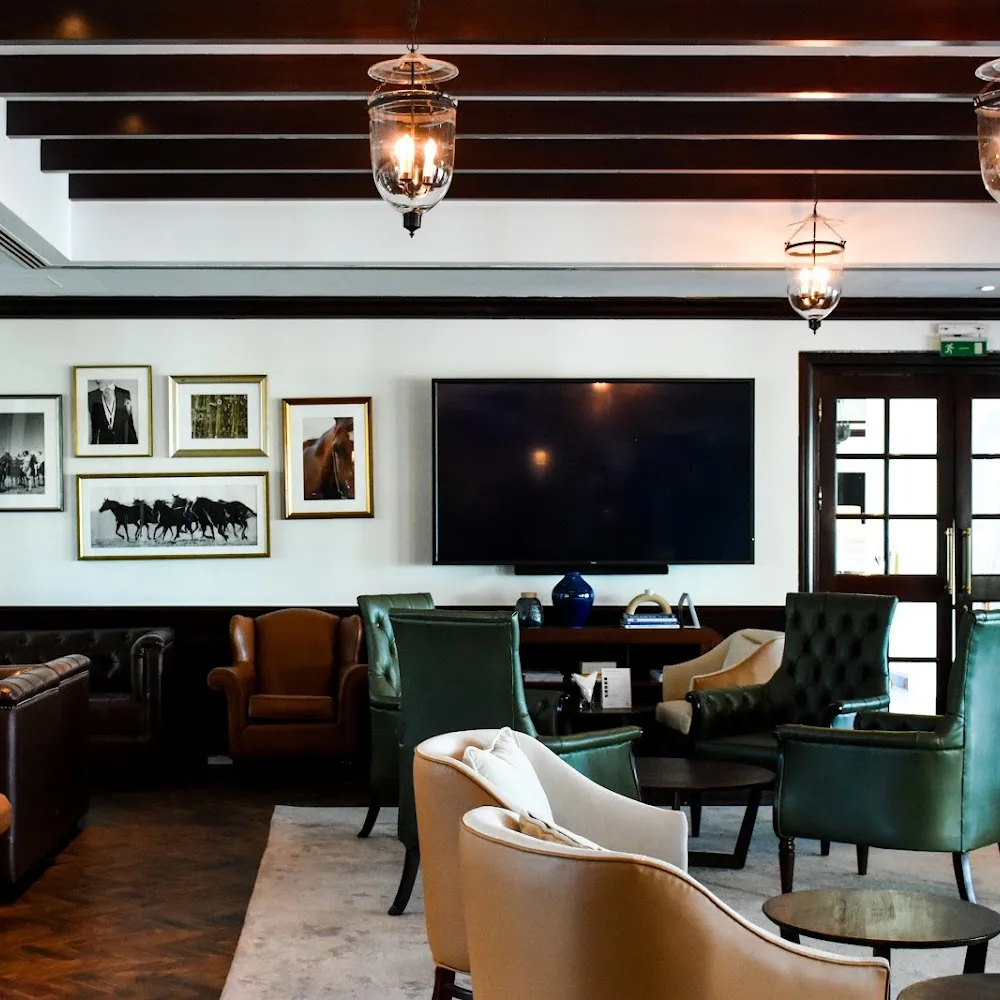 Dubai Polo Bar