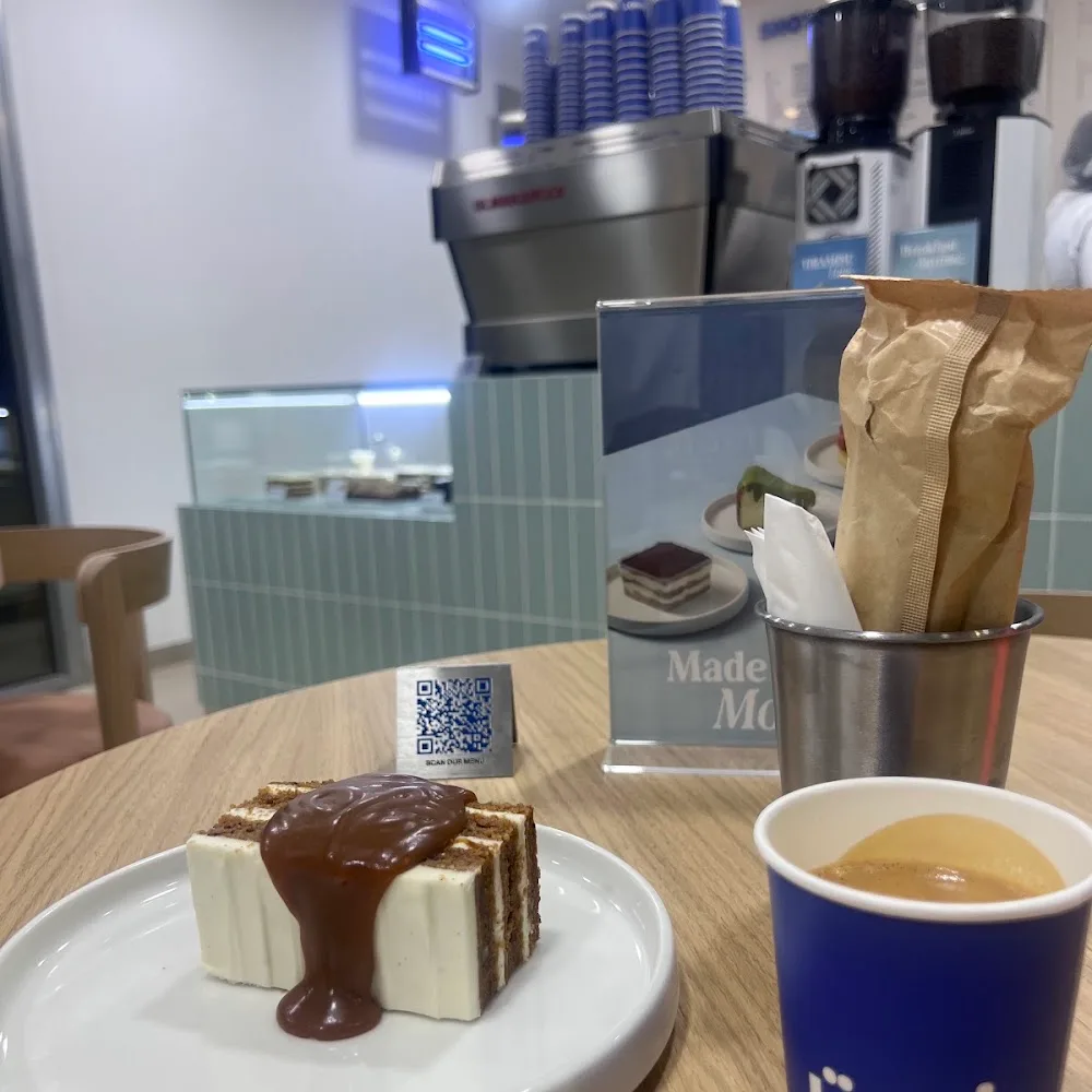 Shot Speciality Cafe
