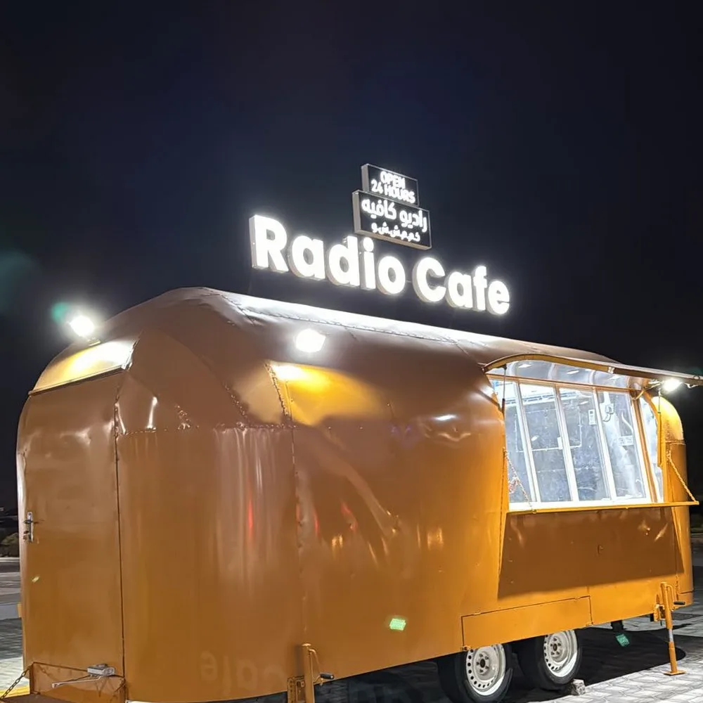 Radio Cafe Karamah Al Zaab ADNOC Food Truck