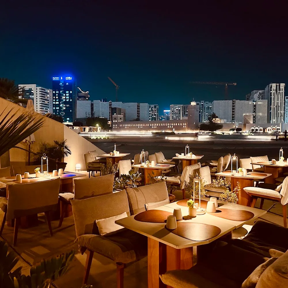 Erth Restaurant AlHosn