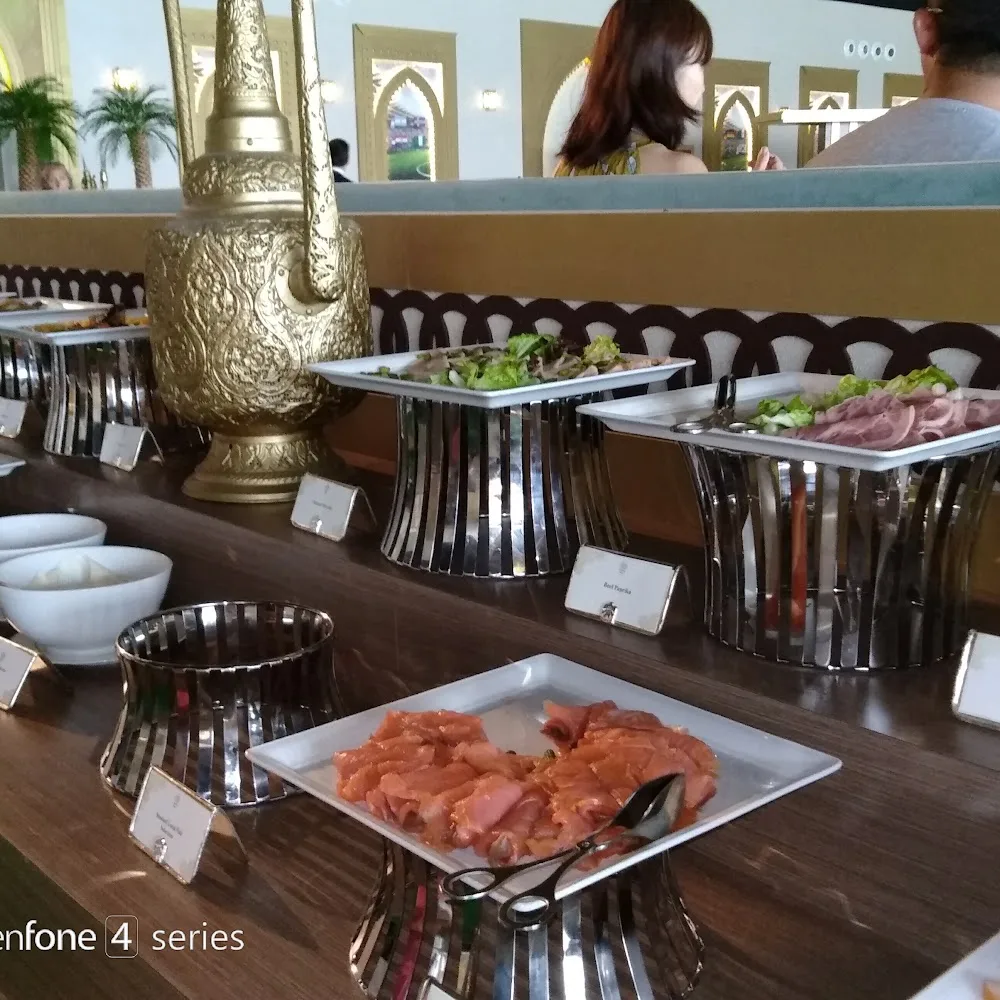 Brunch at the Palace