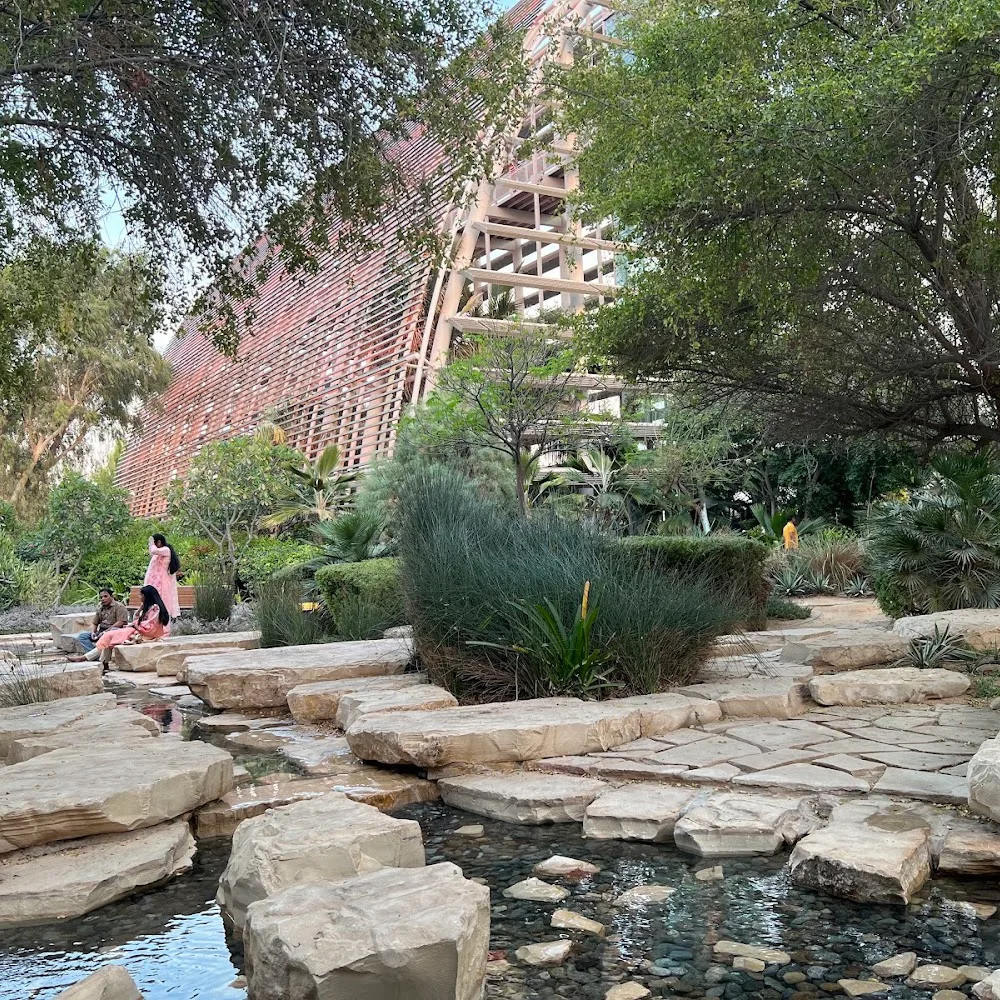 Umm Al Emarat Park