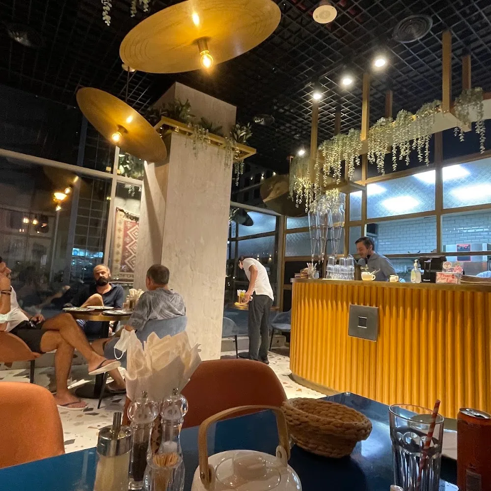 Cafe Kachapuri