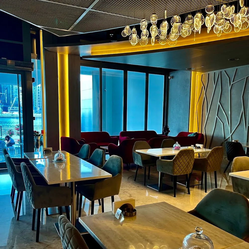 Mist Restaurant & Cafe