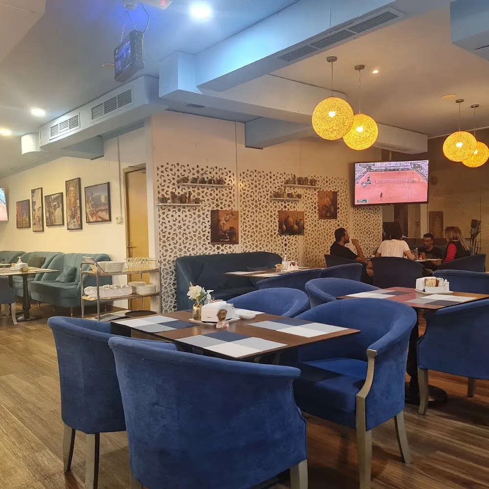Lido Restaurant & Cafe مطعم و مقهى ليدو
