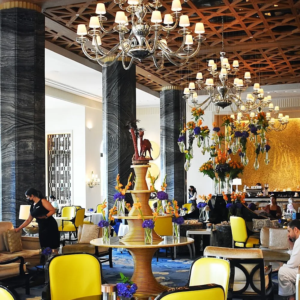 Shai Salon & Terrace