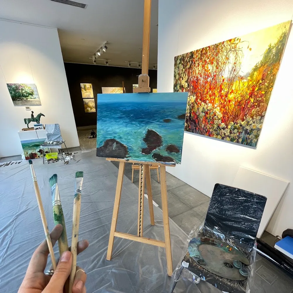 N2N Gallery