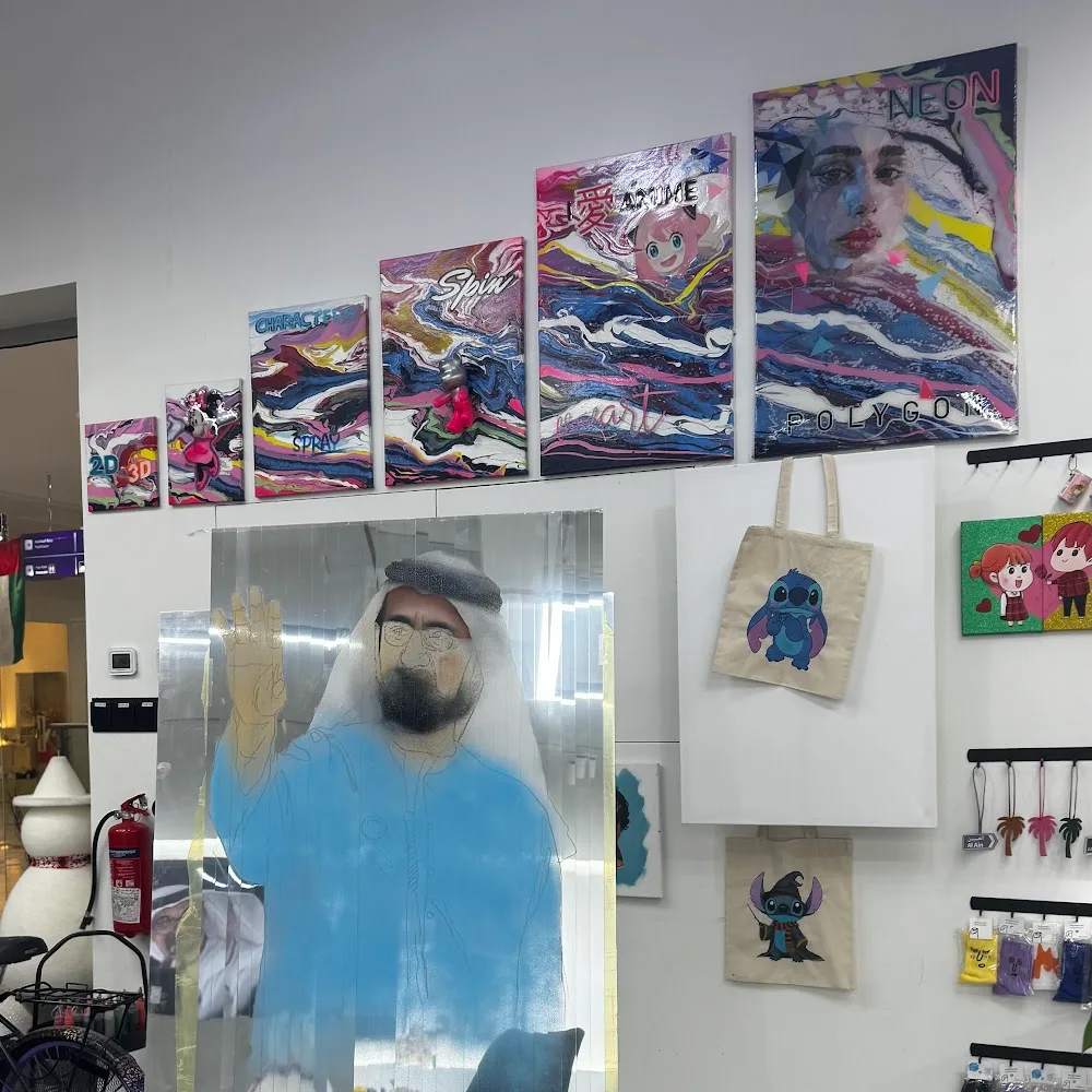 Art Vibes Studio & Cafe