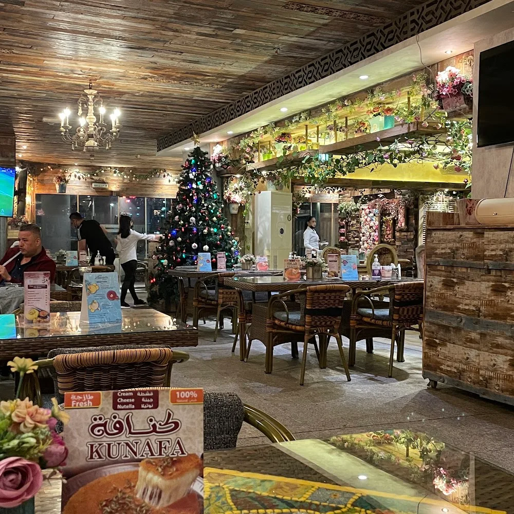 Lanoisette Restaurant & Cafe