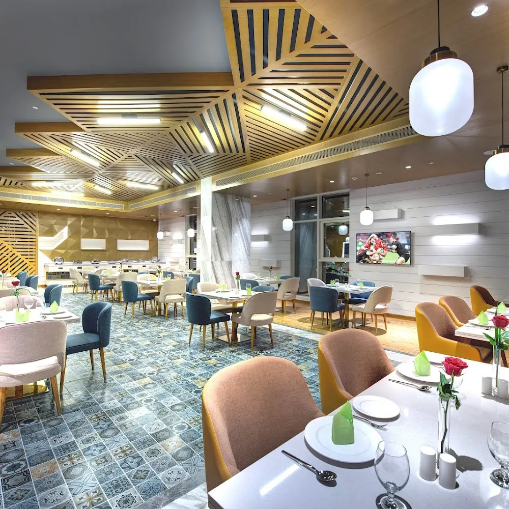 Fusion Restaurant in Al Barsha– The S Hotel Dubai