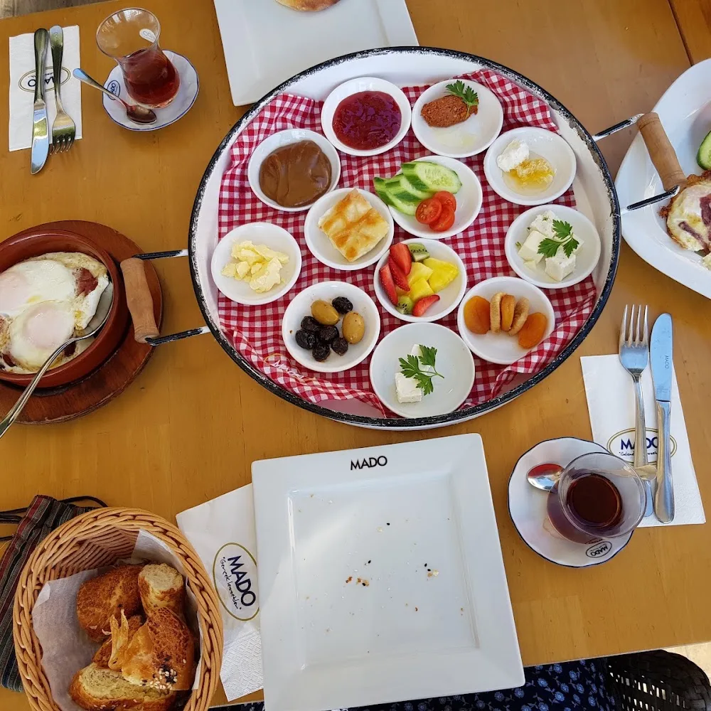 MADO Restaurant and Cafe LLC