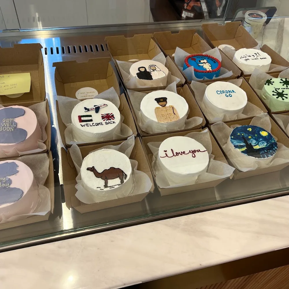 Pine Wraps - Flowers & Cakes | I Got Baked In Jumeirah