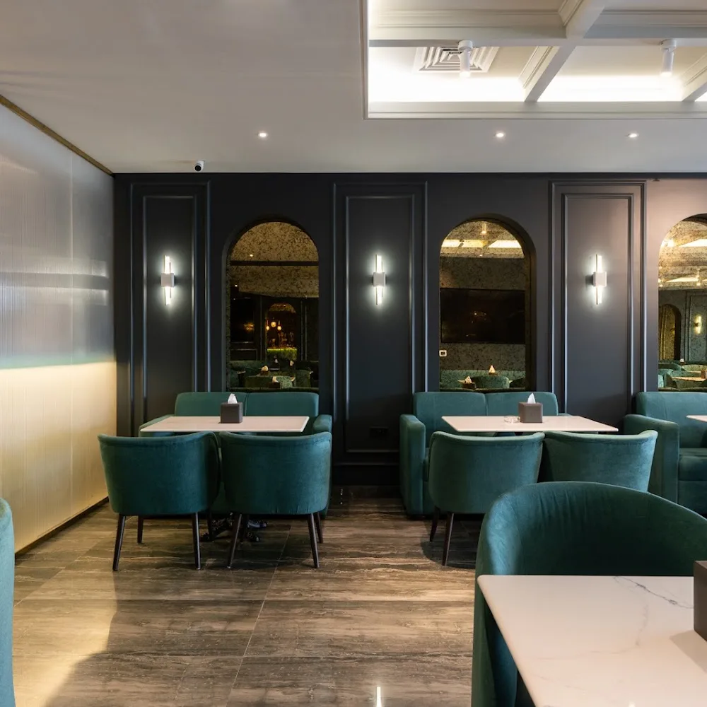 Twenty Four 7 Cafe - by Badshah Palace