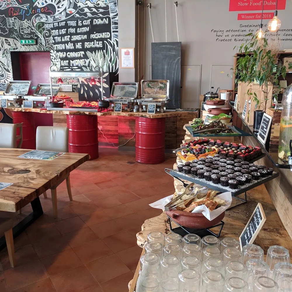 Organic Foods & Café