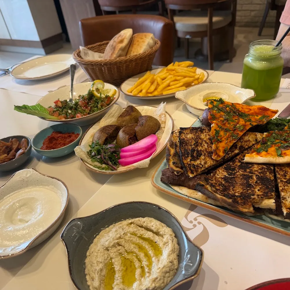 Al Farah Restaurant-مطعم الفرح