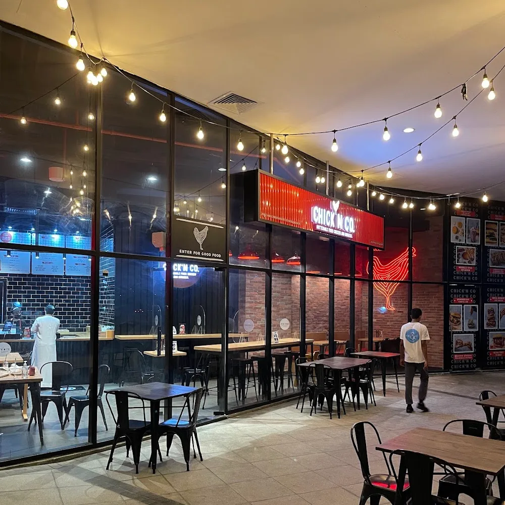 CHICK'N CO - Business Bay