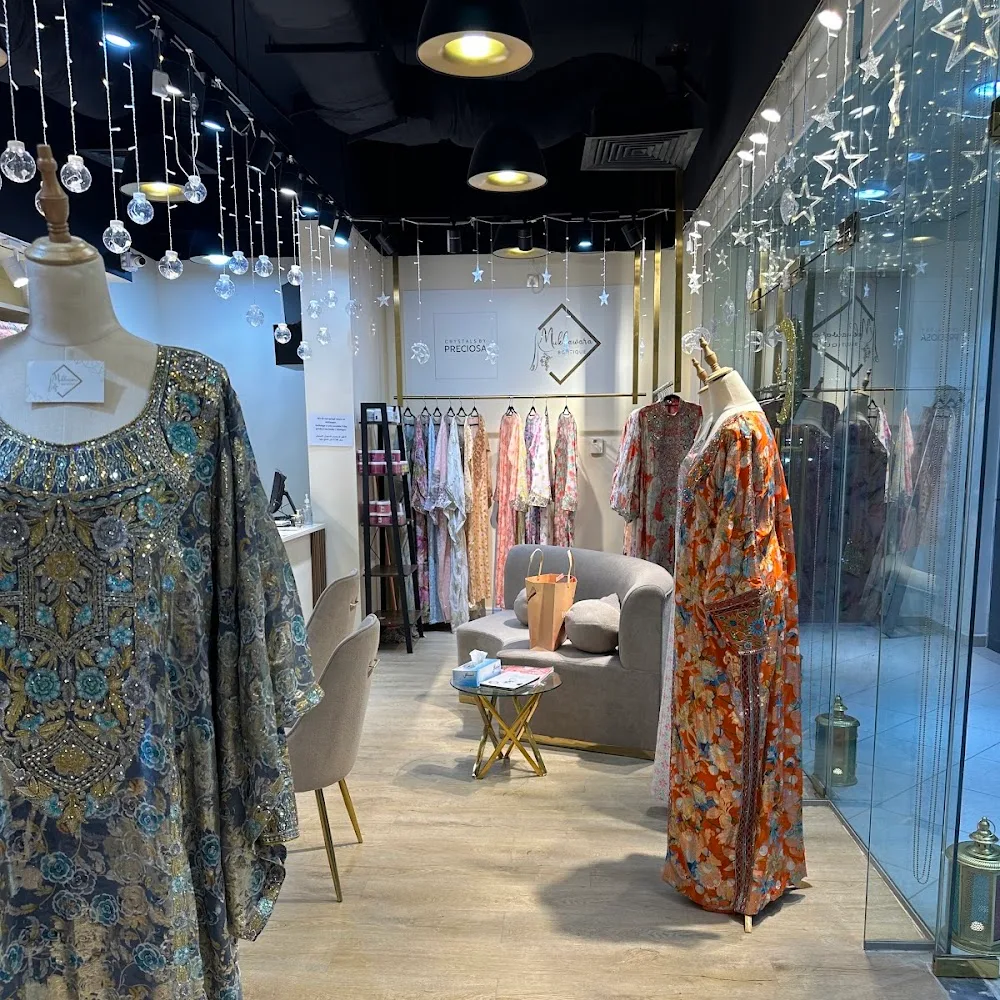 Mukhawara Boutique