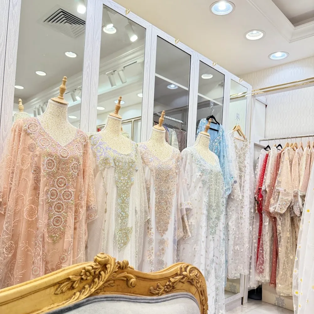 ARAB BOUTIQUE FASHION TRENDING L L C